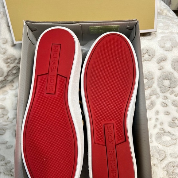 NWT Women's Michael Kors Keaton Slip-On Cheetah Haircalf Sneakers Shoes - Picture 2 of 2